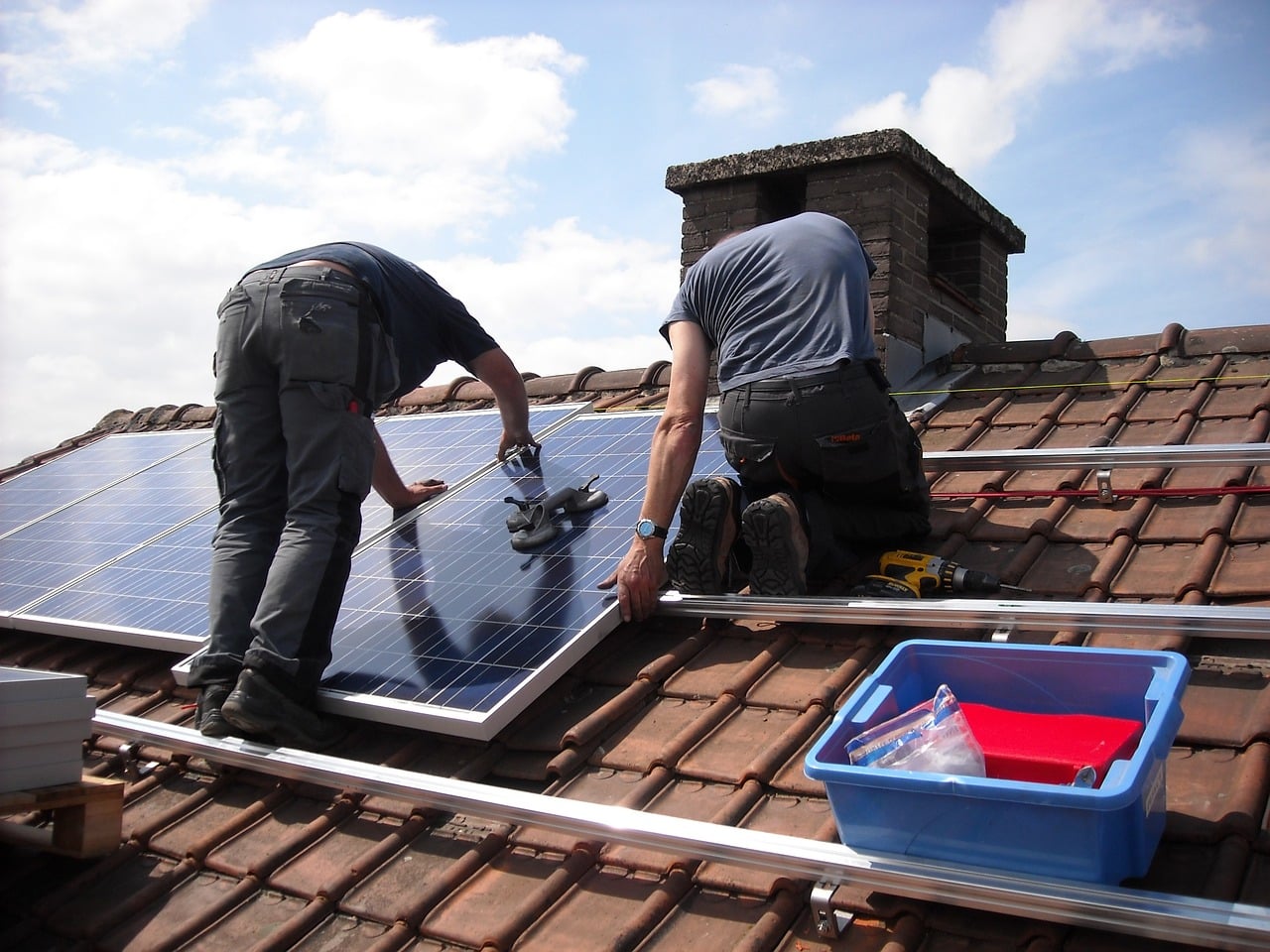 instalación de paneles solares en casa